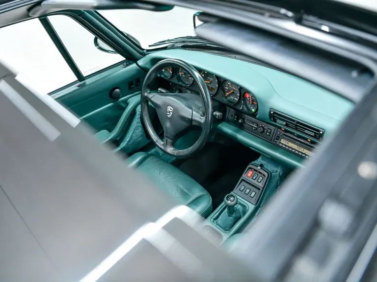 Porsche 993 Carrera 4S