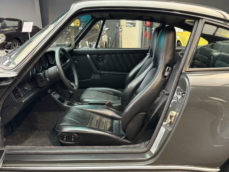 Porsche 911 Backdate