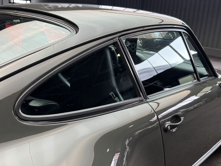 Porsche 911 Backdate