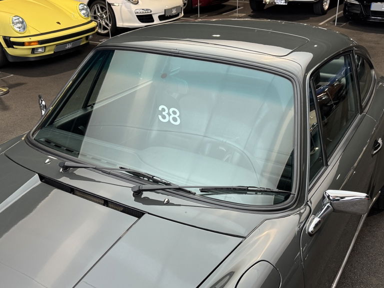 Porsche 911 Backdate