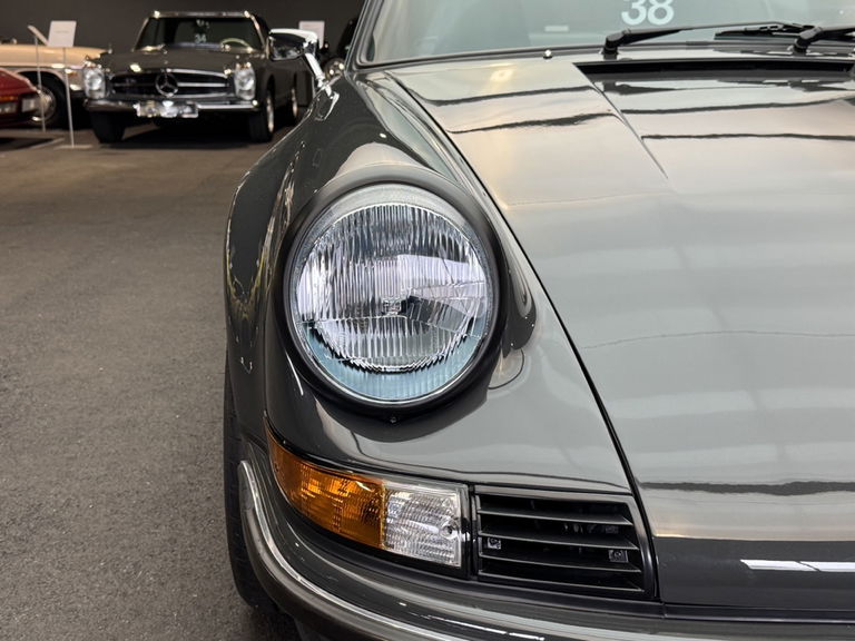 Porsche 911 Backdate