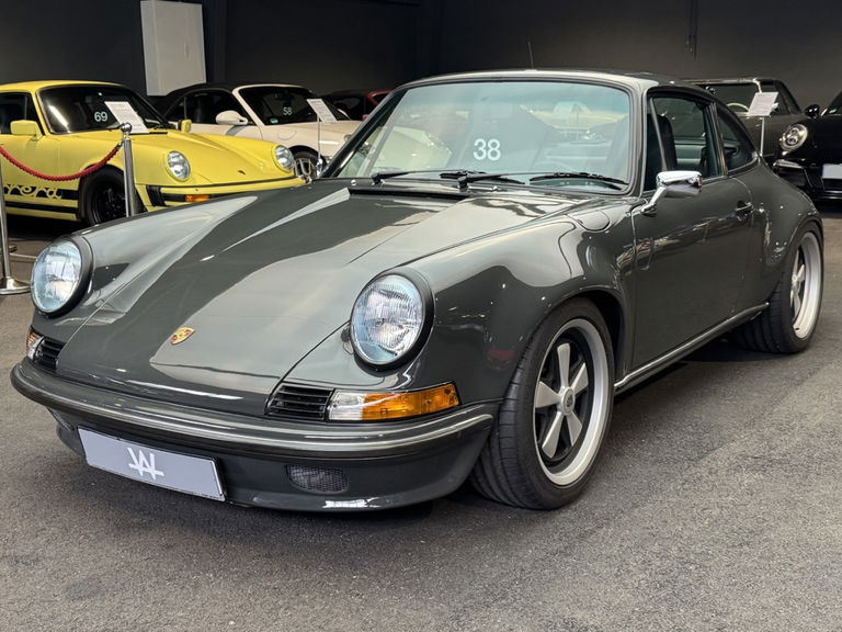 Porsche 911 Backdate