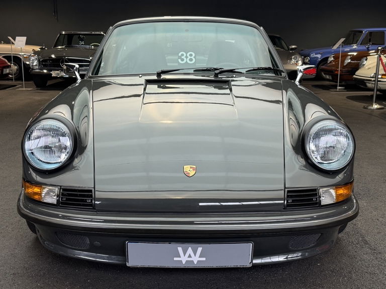 Porsche 911 Backdate