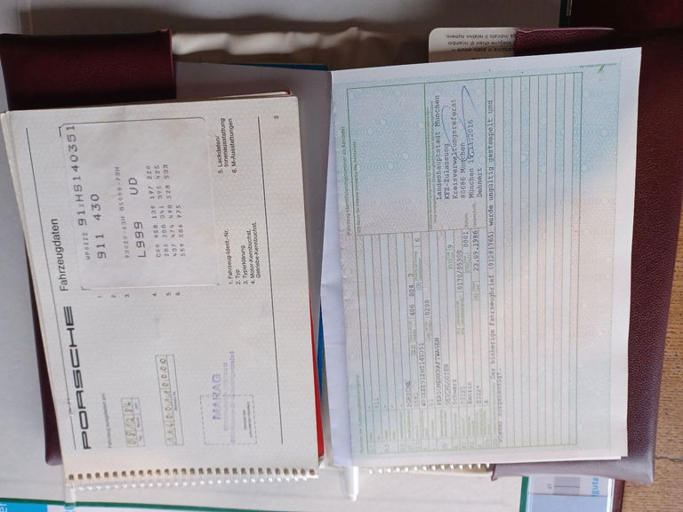 Porsche 911 Carrera 3.2