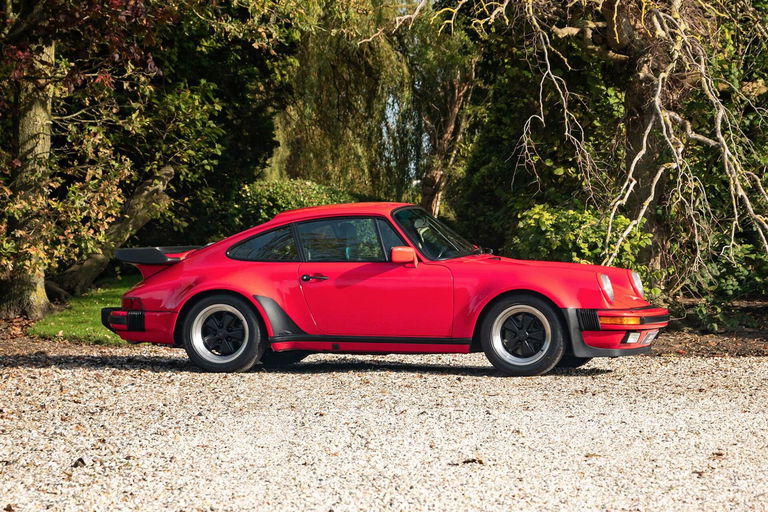 Porsche 911 Turbo 3.3