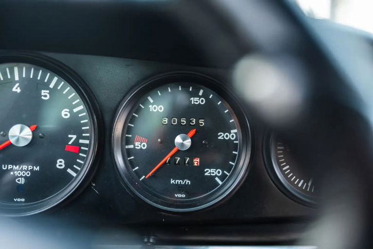 Porsche 911 S (F-Modell)