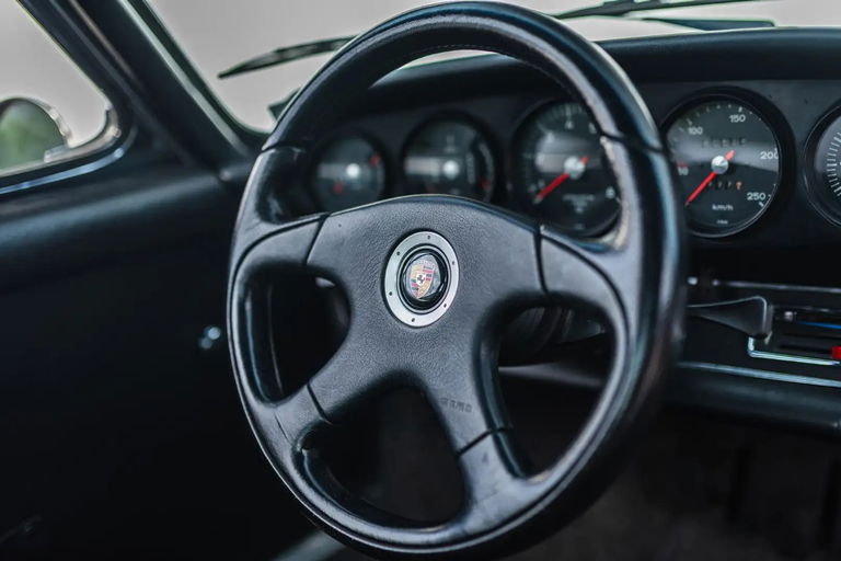 Porsche 911 S (F-Modell)