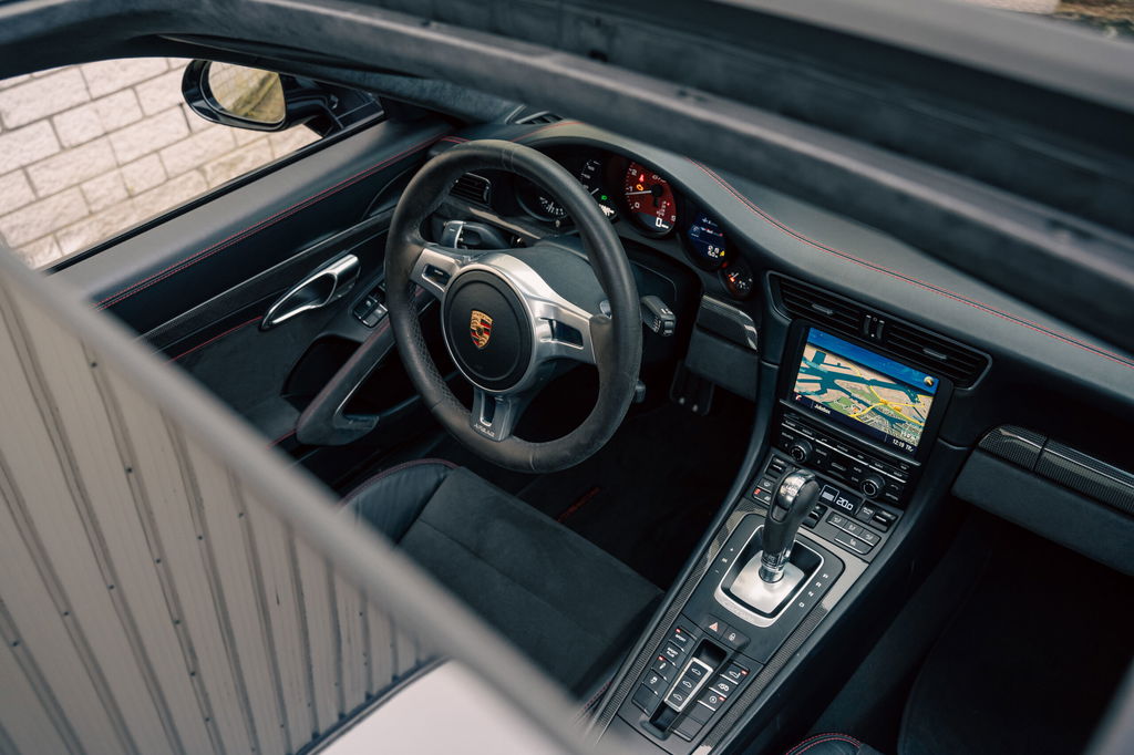 Porsche 991 Carrera GTS