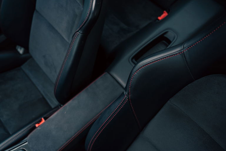 Porsche 991 Carrera GTS