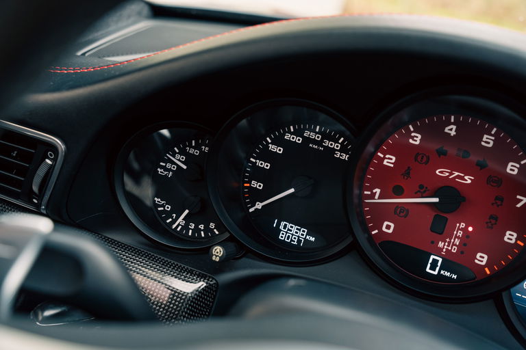 Porsche 991 Carrera GTS