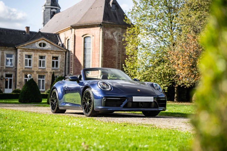 Porsche 992 Carrera 4S
