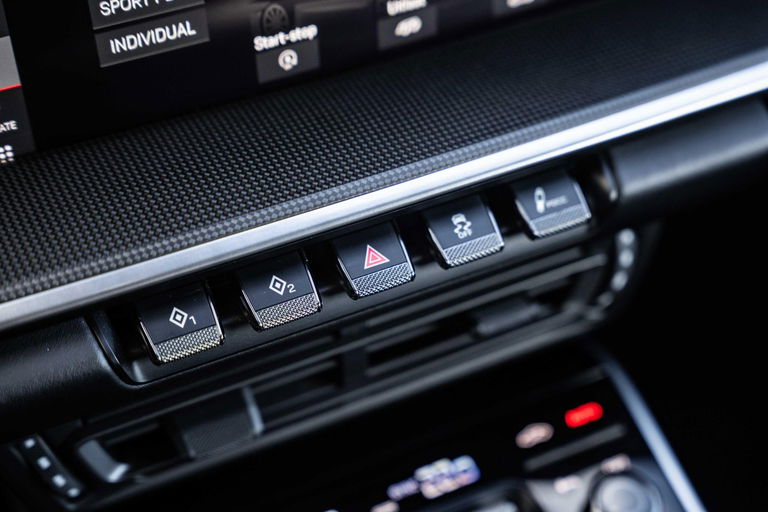 Porsche 992 Carrera 4S