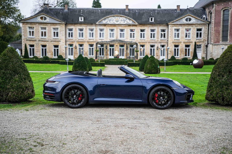 Porsche 992 Carrera 4S