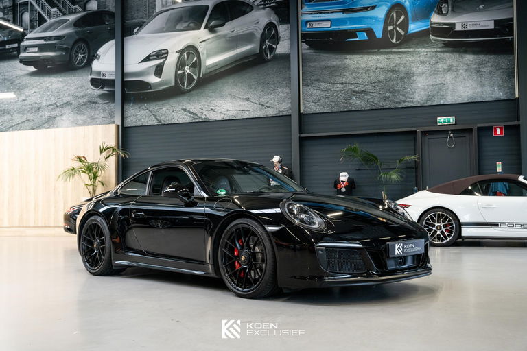 Porsche 991.2 Carrera GTS