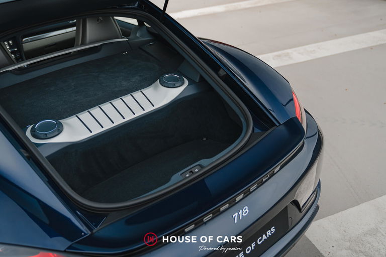 Porsche 718 Cayman