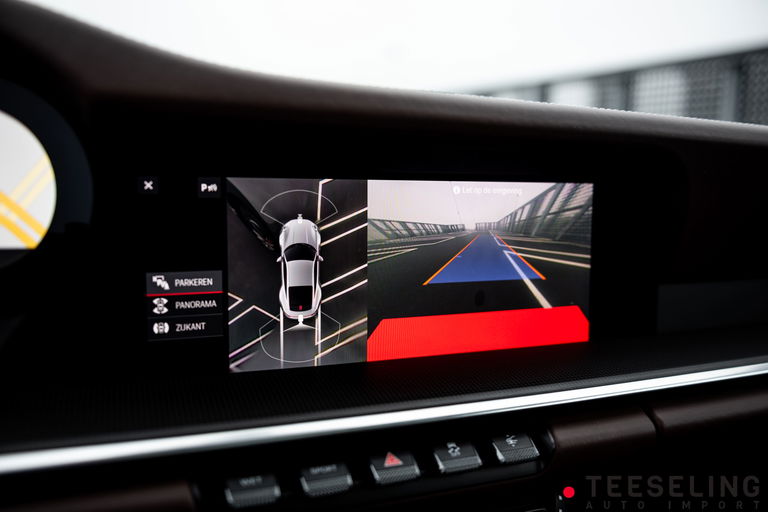 Porsche 992 Carrera 4S