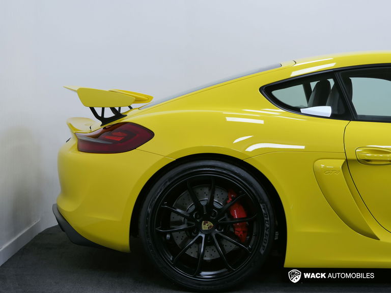 Porsche 981 Cayman GT4