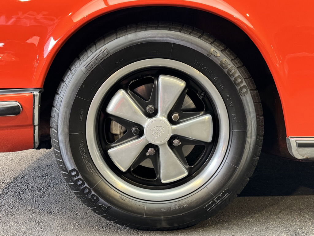 Porsche 911 S (F-Modell)