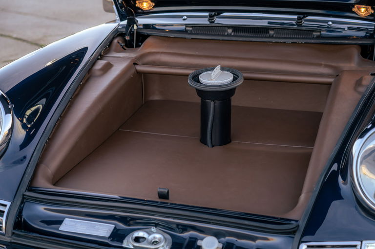 Porsche 911 Backdate