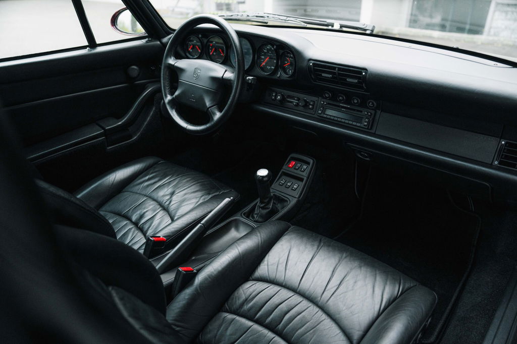 Porsche 993 Carrera 4S