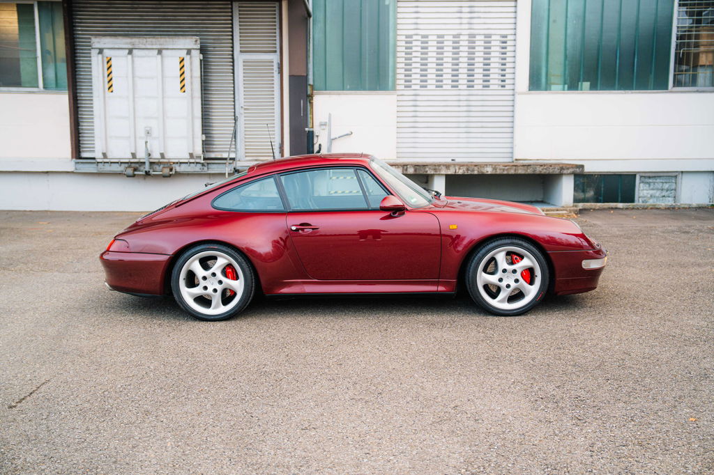Porsche 993 Carrera 4S