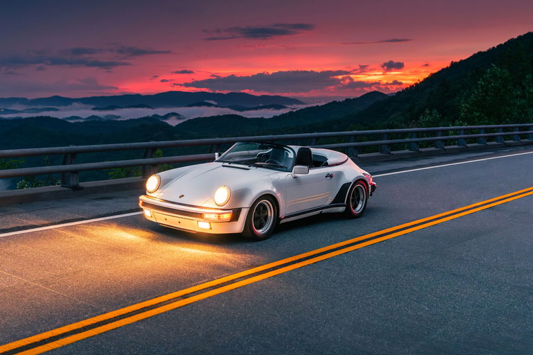 Porsche 911 Carrera 3.2 Speedster 