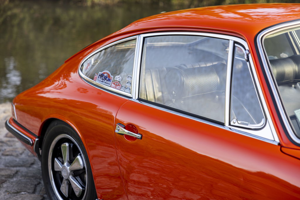 Porsche 911 S (F-Modell)