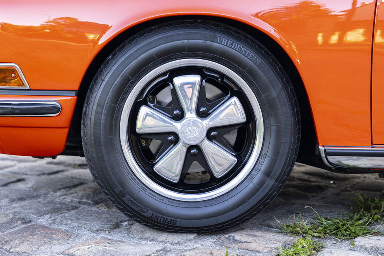 Porsche 911 S (F-Modell)