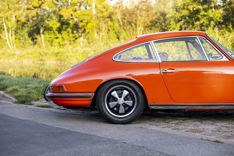 Porsche 911 S (F-Modell)
