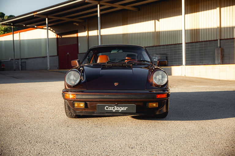 Porsche 911 Carrera 3.2