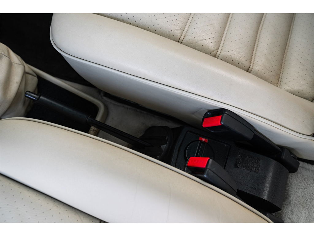 Porsche 911 Turbo 3.3 (US)