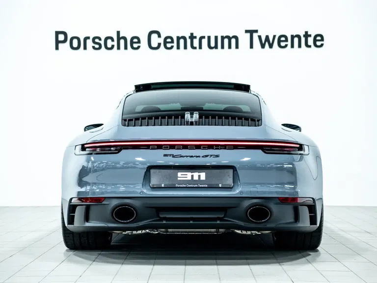 Porsche 992 Carrera GTS