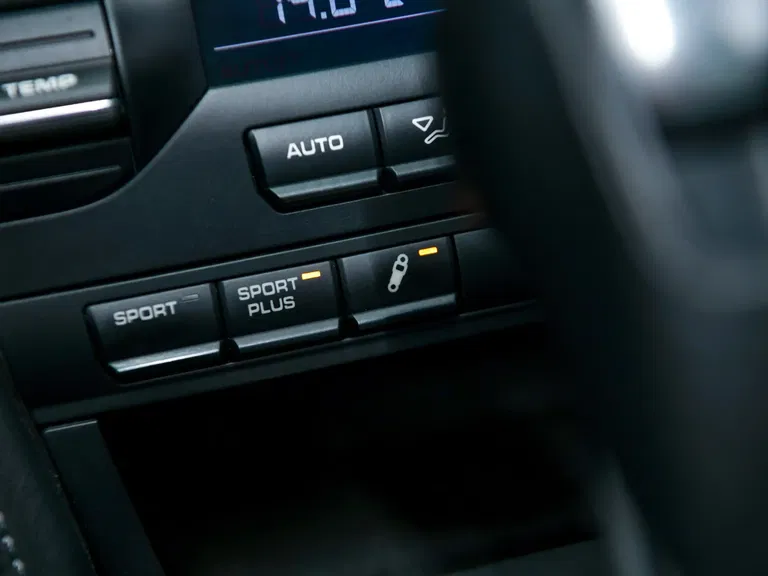 Porsche 997.2 Carrera GTS