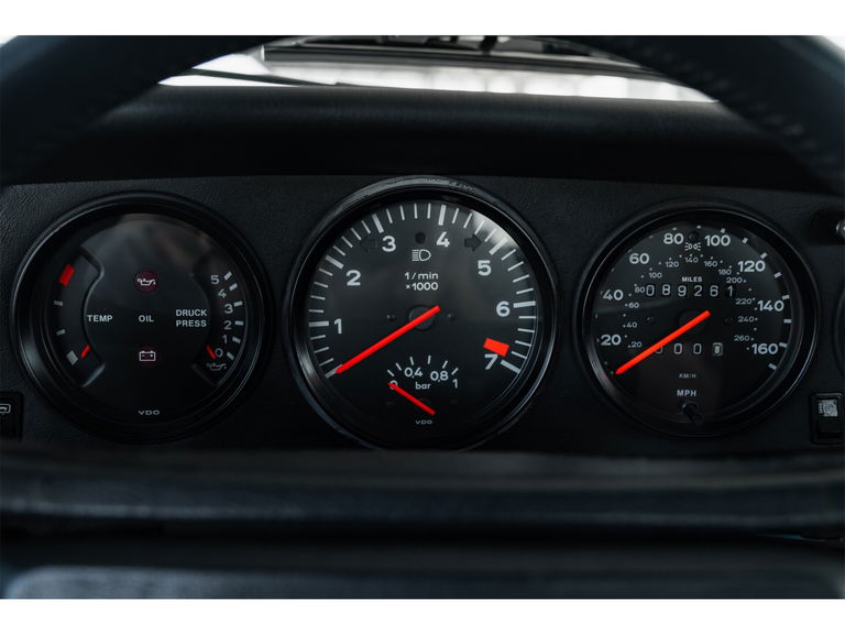 Porsche 911 Turbo 3.3 (US)