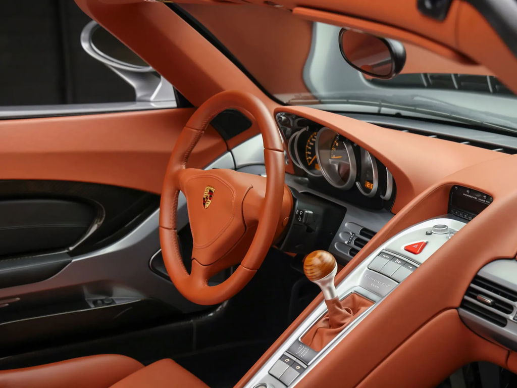 Porsche Carrera GT