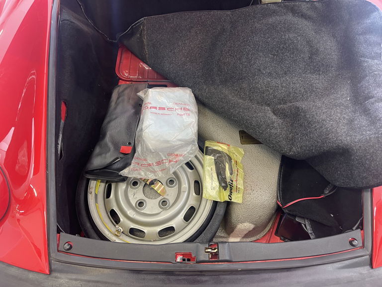 Porsche 911 Carrera 3.2