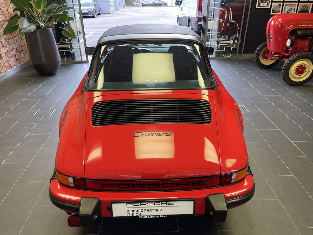 Porsche 911 Carrera 3.2