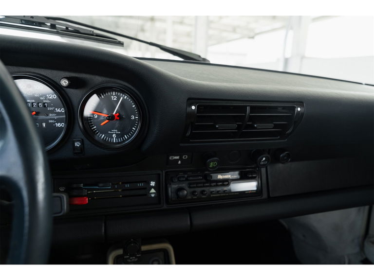 Porsche 911 Turbo 3.3 (US)