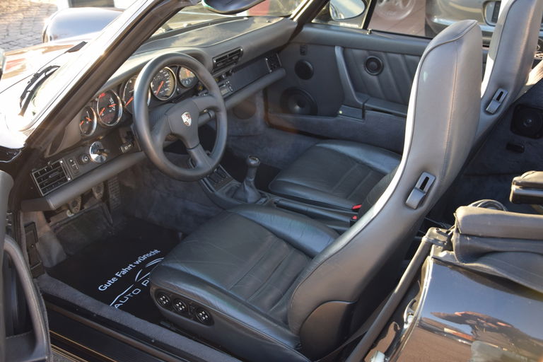 Porsche 964 Carrera 4