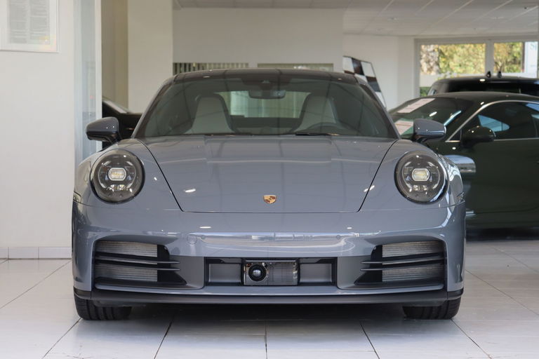 Porsche 992.2 Carrera