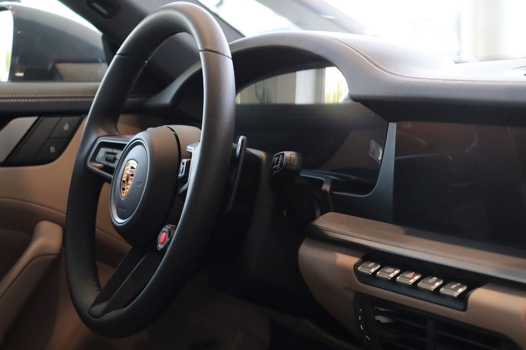 Porsche 992.2 Carrera