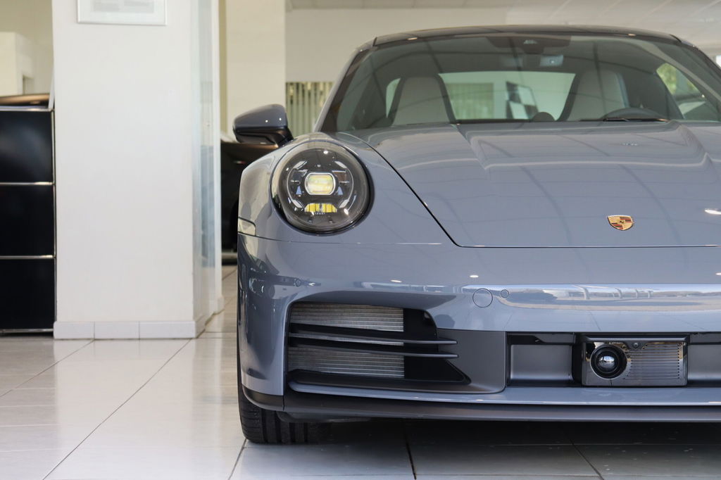 Porsche 992.2 Carrera