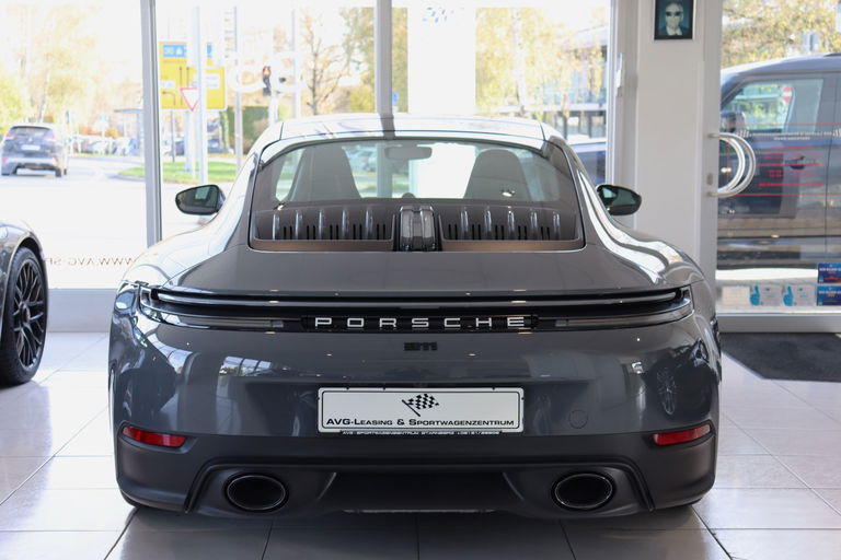 Porsche 992.2 Carrera