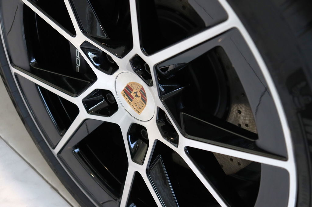 Porsche 992.2 Carrera