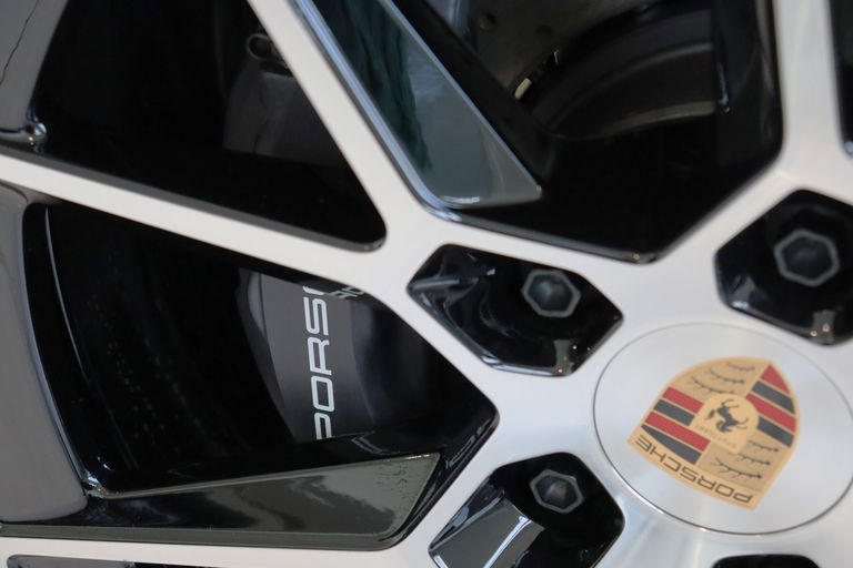 Porsche 992.2 Carrera