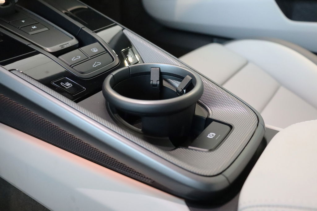 Porsche 992.2 Carrera