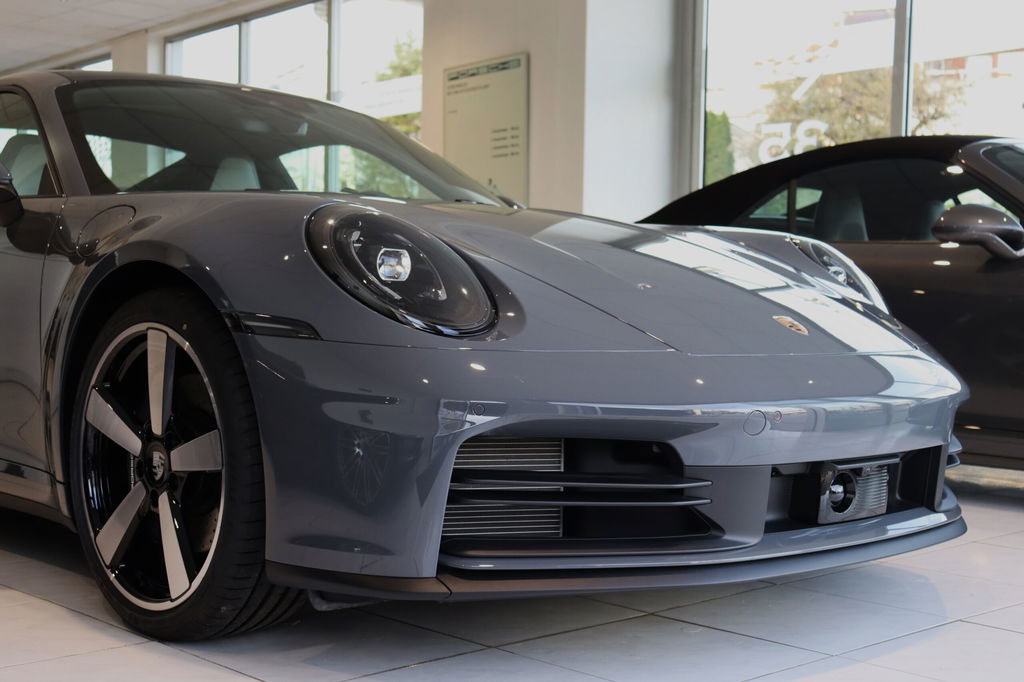 Porsche 992.2 Carrera