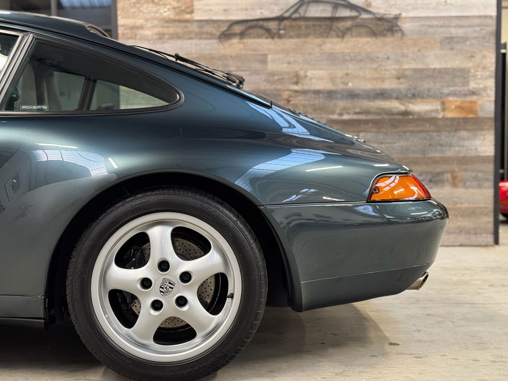 Porsche 993 Carrera
