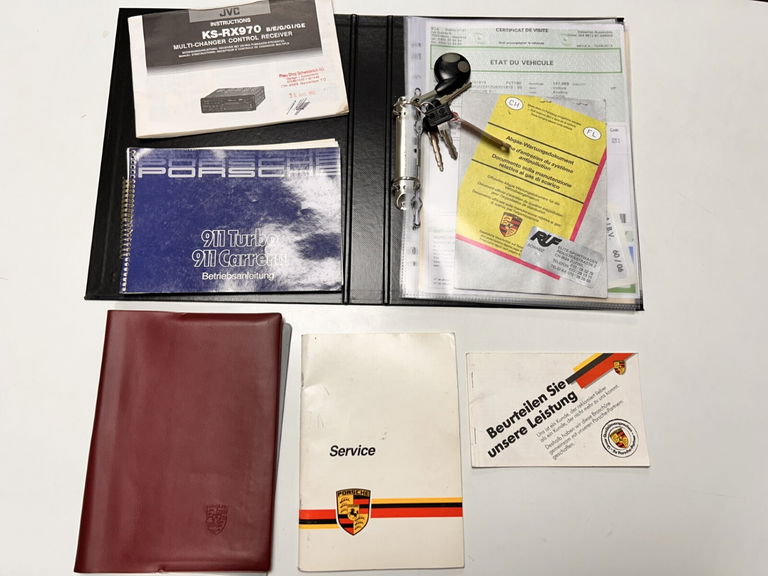 Porsche 911 Carrera 3.2