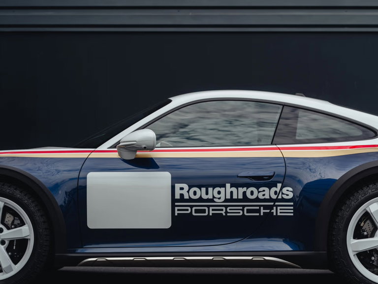 Porsche 911 Dakar